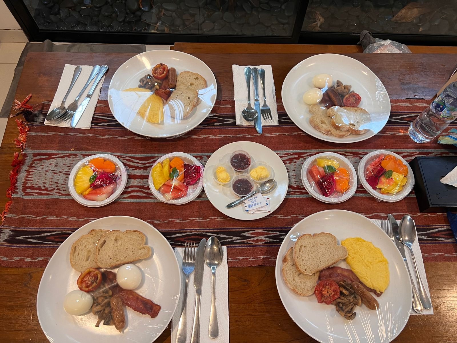 Villa Breakfast
